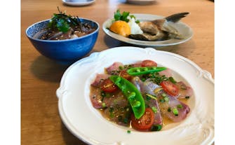 開催終了 2 26 船上活〆で驚きの鮮度 かのやカンパチ のぷりっぷり食感を 漬け丼 カルパッチョ で味わう幸せ晩ごはん In オンライン キッチハイク 開催終了 2 26 船上活〆で驚きの鮮度 かのやカンパチ のぷりっぷり食感を 漬け丼 カルパッチョ で味わう幸せ晩ごはん In オンライン キッチハイク