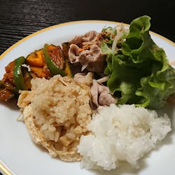Mayuko さんの 当日予約OK！ごはん食べよう。くりのお赤飯・お出汁の炊き込みごはん