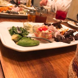北出食堂 さんの カラフルなメキシカンタコスはシェアして楽しい！「北出食堂」で好きな料理を頼もう(¥3,000 ~ ¥3,999)