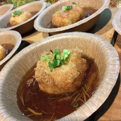 オルタナティブファーム宮古 さんの <沖縄・宮古島から直送!>有機農法で育ったサトウキビを丸かじり!沖縄の風を感じる、美ら蜜スイーツ&ランチ会