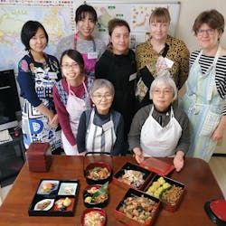 Naoko さんの [外国人といっしょに英語で和を学ぶシリーズ]　青森グルメをヴィーガン料理で。