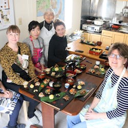 Naoko さんの [外国人といっしょに英語で和を学ぶシリーズ]　秋田グルメをヴィーガン料理で。