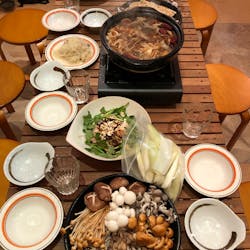 Yuki さんの 薬膳きのこ鍋と中国茶（と白酒）でほっこり宴@初台キャメルクラッチ