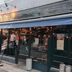 bob's ribs(ボブズリブズ) さんの \20代限定!/迫力満点のポークリブにかぶりつきたい!渋谷の穴場的アメリカンバル「ボブズリブズ」で好きな料理を頼もう (¥3,000 ~ ¥3,999)