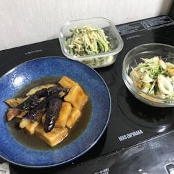 Yoneko さんの 【あと1名!牛スジ、出すよ〜!今煮込み中😆🍺】   所沢Cook3人コラボ。 「発酵フェス!」ヨネ、うめ、Naomi