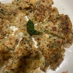 Sound of Minamiizu さんの 南伊豆の老舗洋食屋のシェフ直伝。活サザエの旨味を丸ごと味わうパスタ作り〜夕日に滲む海を眺めて〜